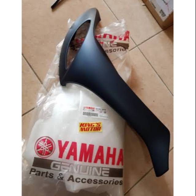 Sayap kiri yamaha Fino Grande original Biru doff