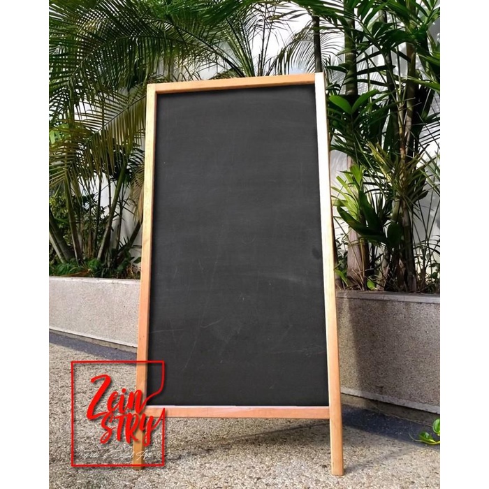 

Nov | Papan Tulis Polos Black Standing Board 50X80 Cm Satu Muka
