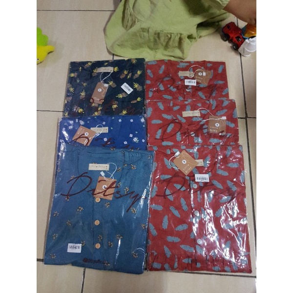 Little Ditsy Blad Amber Size 4