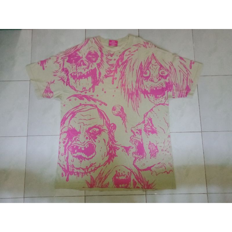 T-SHIRT KAOS MNWKA (MISHKA)