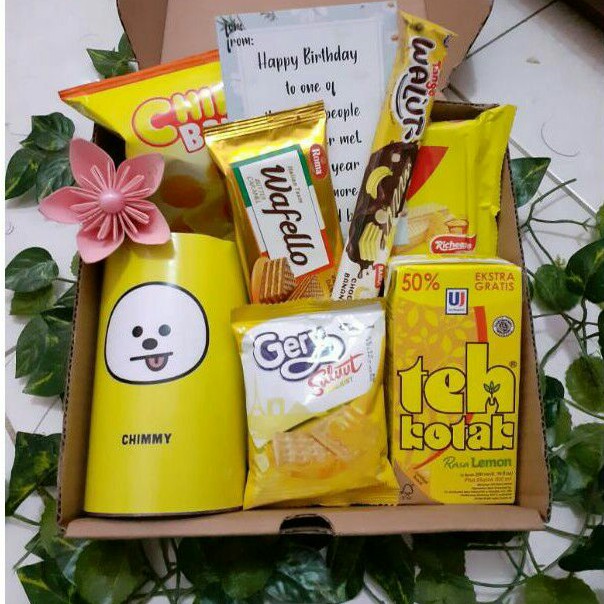 

GIFT BOX/SNACK BOX (CHIMMY EDITION)
