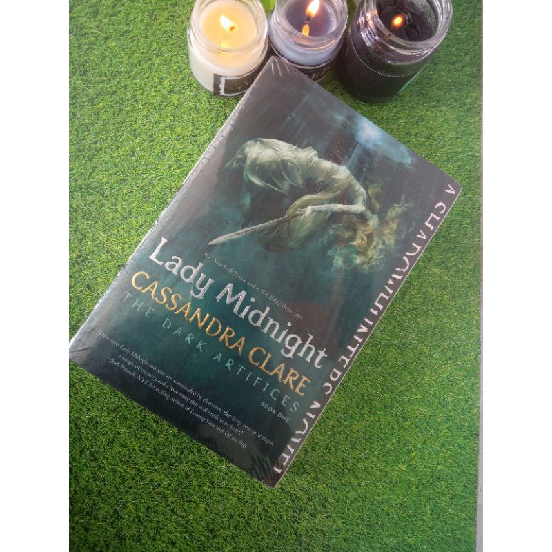 Lady Midnight (spine art)