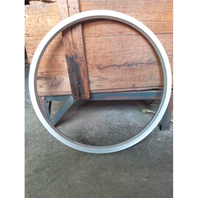 Velg 20  / Peleng sepeda ukuran 20 Araya