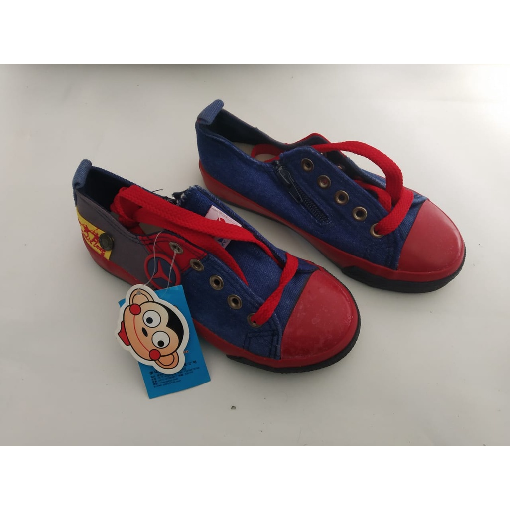 sepatu anak model sneakers Tali Merah