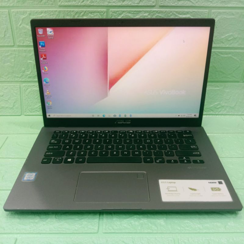 Laptop Asus Vivobook A409Ua Intel Core i3-7020U RAM 4/256GB Ssd MULUS