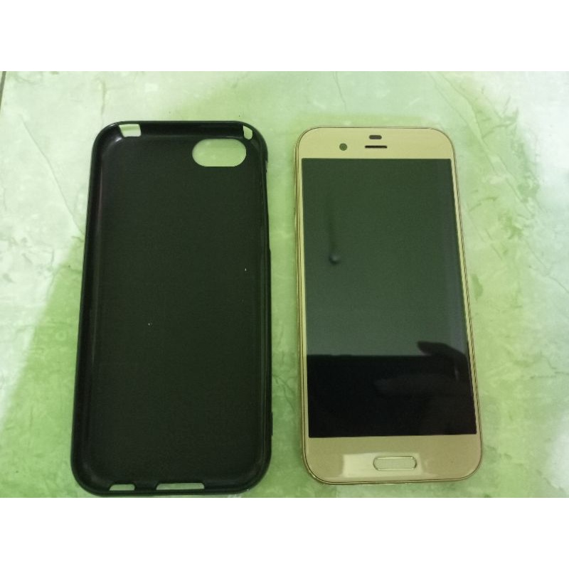 HP gaming murah Sharp Aquos r SHV39 4/64 all operator