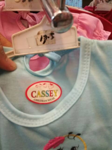 Setelan baju bayi perempuan lengan pendek cassey