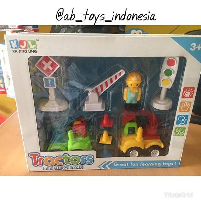 Tractor Mini Cartoon Set