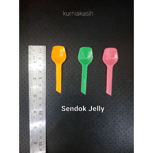 sendok jelly stb sekop gergaji/bunga kecil warna VICTORY 7cm 100pcs/pak