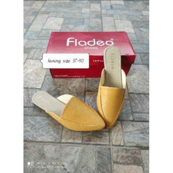 sepatu fladeo