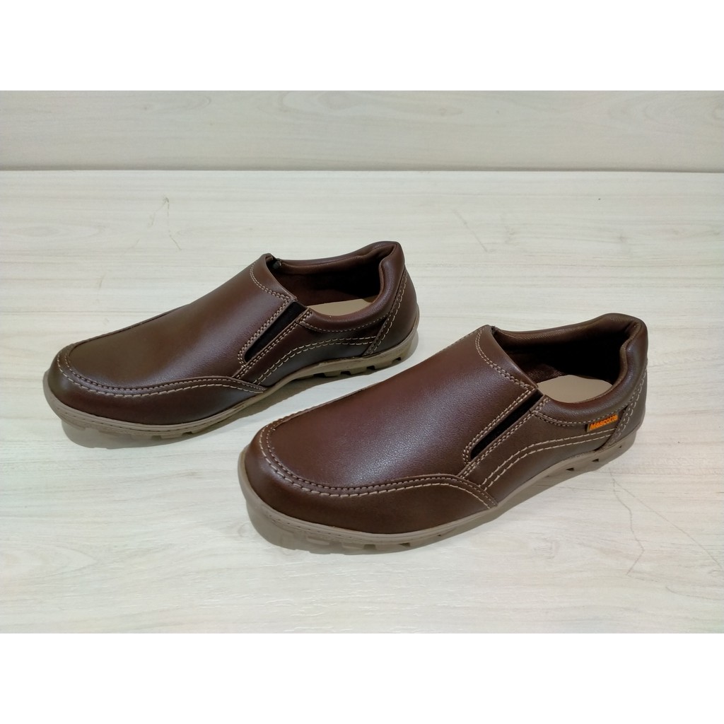 SEPATU PRIA / MASCOTTE / SEPATU MASCOTTE BX2 992.104 BROWN / SEPATU CASUAL / SLIP ON