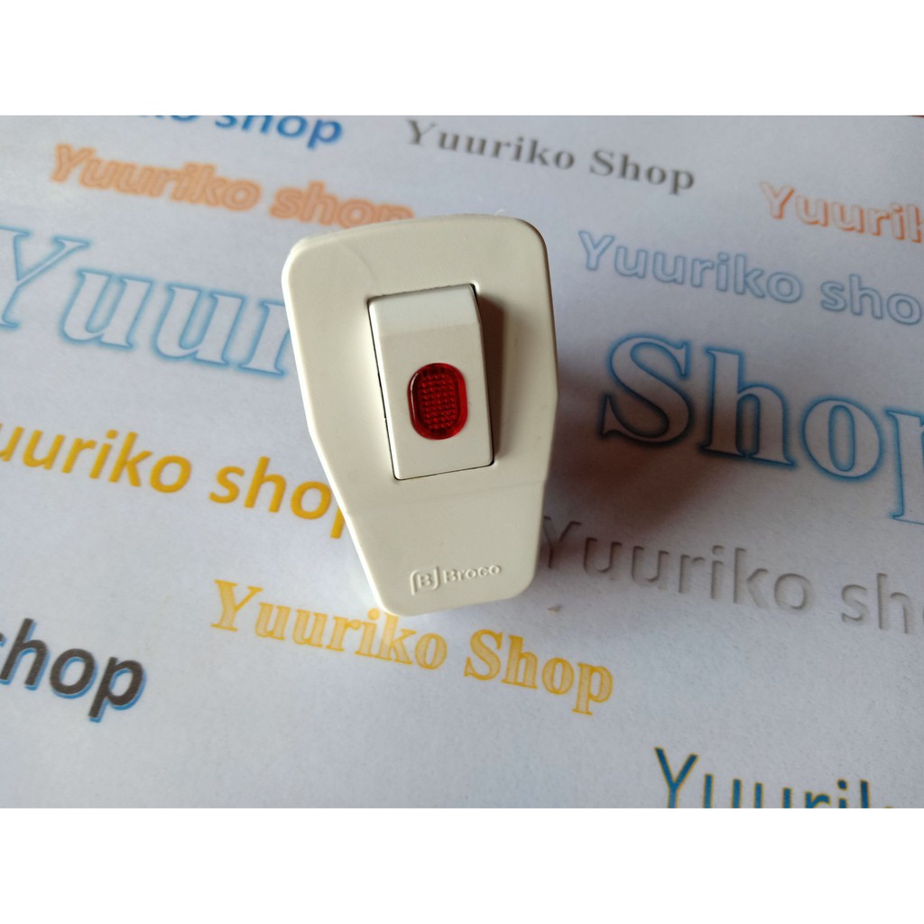 Steker On-Off Broco atau Colokan On-Off Broco atau Steker Lampu Broco berkualitas