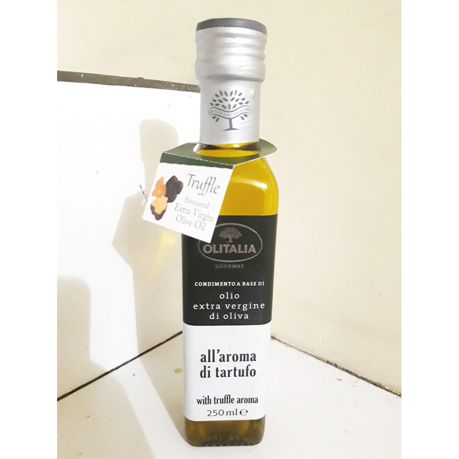 

Olitalia Extra Virgin Truffle Oil 250 ml / condiment in extra virgin olive oil