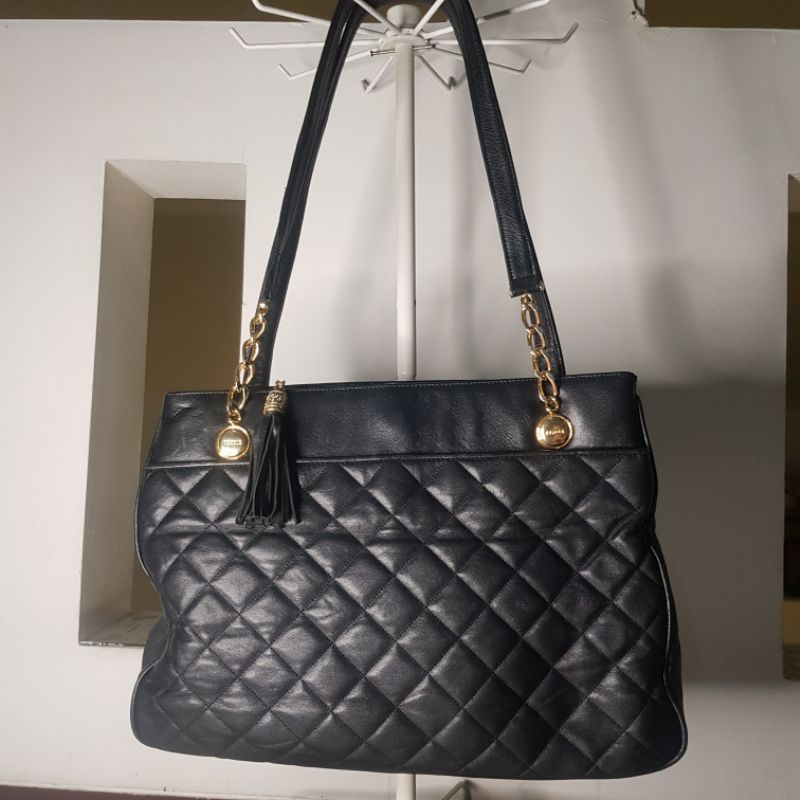 PRELOVED TAS SHOULDER TOTE KULIT MANTUL MERK RENOIR (ALA CHANEL)