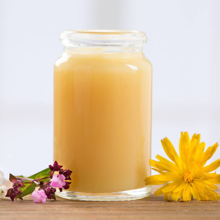 

ROYAL JELLY ( untuk awet muda dan kesuburan)