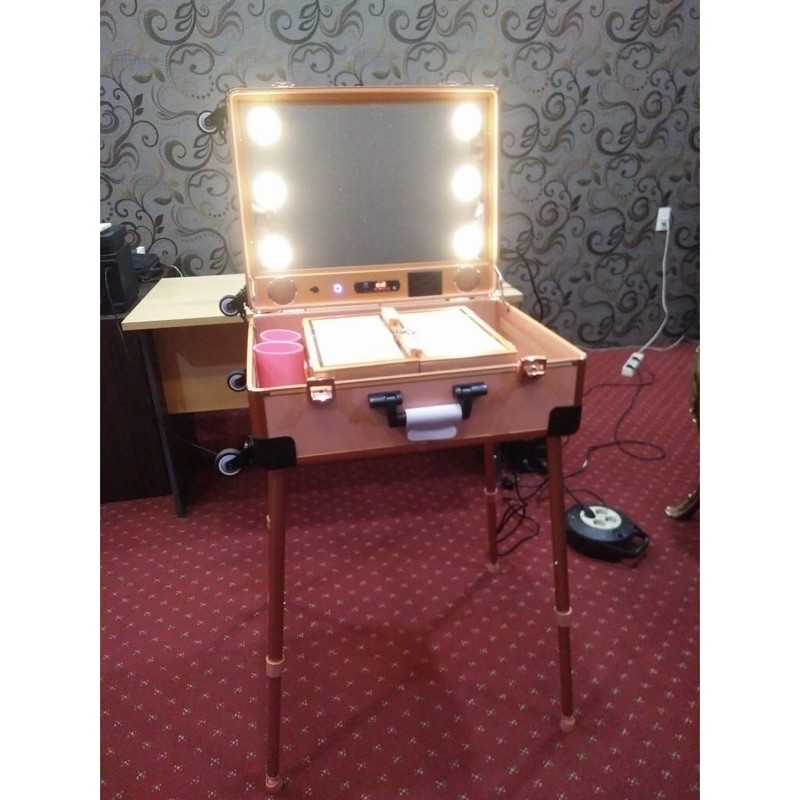 Beauty case lampu / koper makeup / kotak kosmetik kaca lampu LENGKAP 6 LAMPU LED TANAM BLUETOOTH