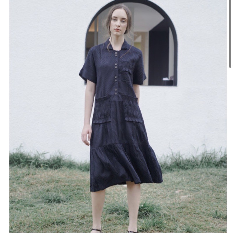 READY Maven Lundy Dress BLack