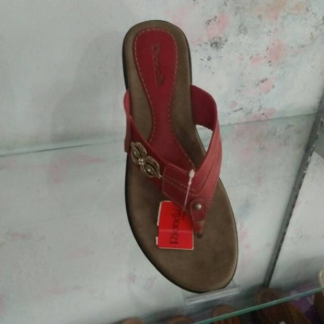 Sandal rionella (37)