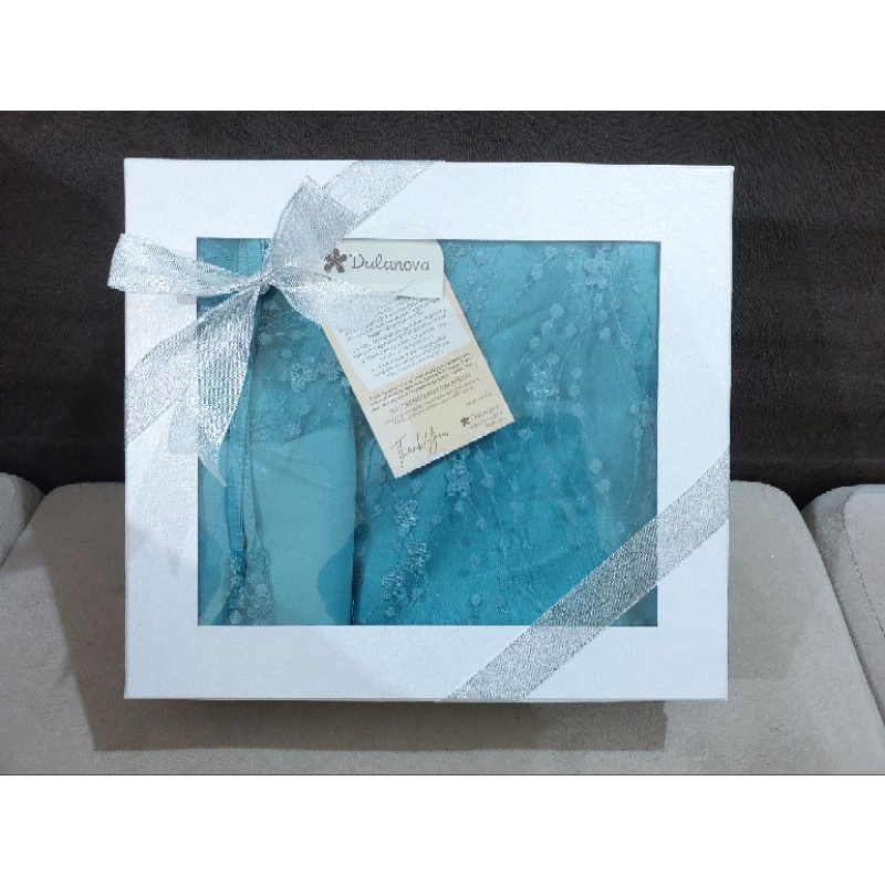 

Box kado - kotak kado - hampers - gift box
