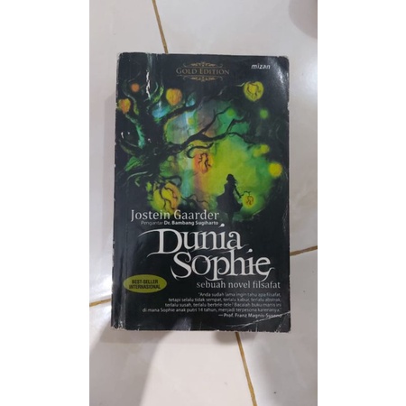 Buku Dunia Sophie ( Jostein Gaarder)