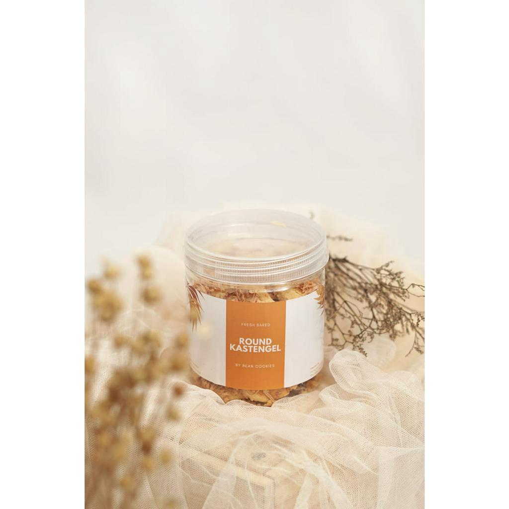 

Premium Round Kastengel by Bean Cookies | Fresh Baked Kastengel | Jar Cookies | Kue Lebaran