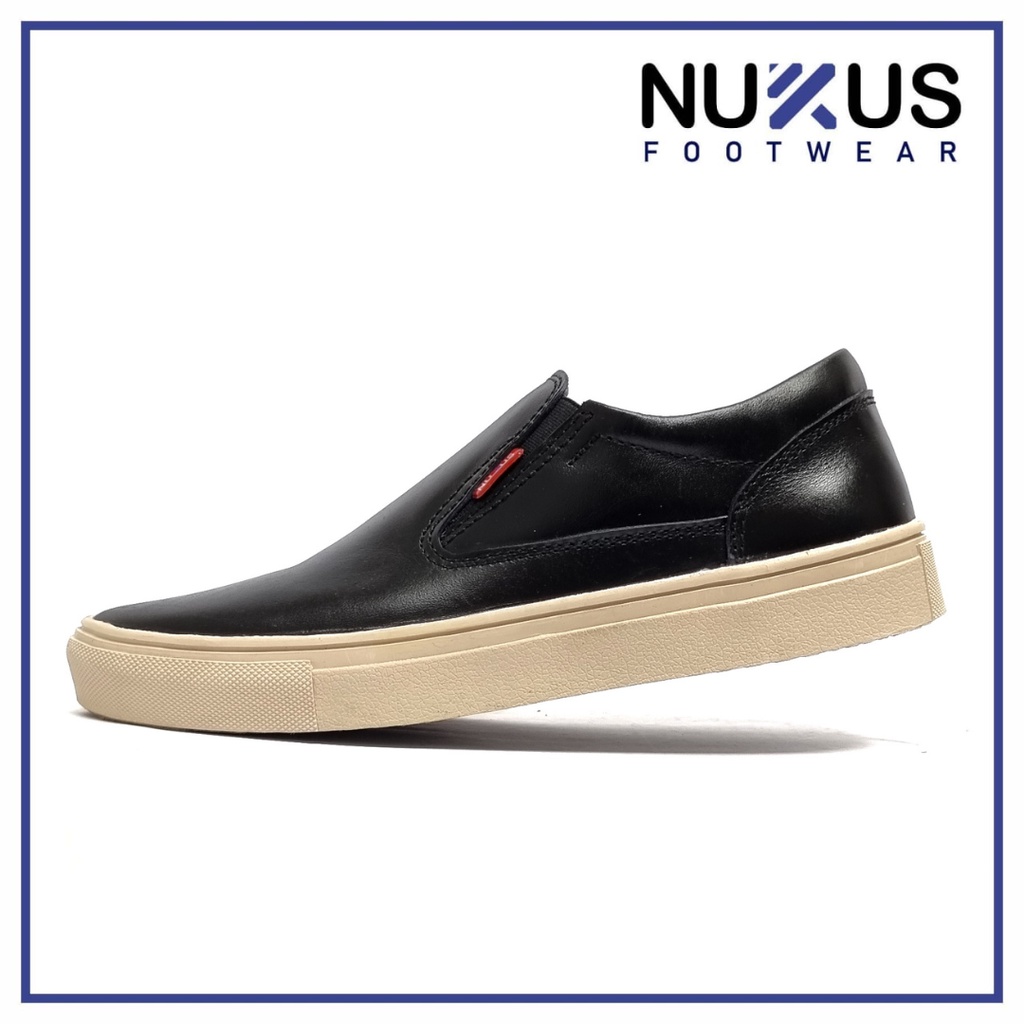 Nukus Sepatu Sneakers Slip On Pria Big Size Kulit Sapi Asli Jumbo Hitam Putih Size 44 - NKS C