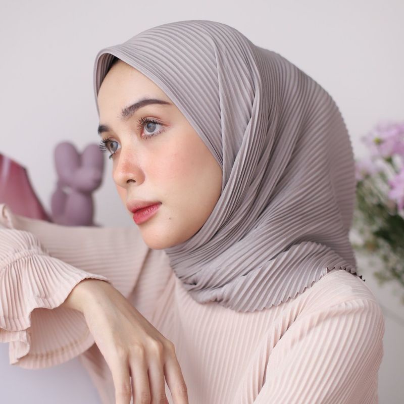 Kerudung Segi Empat PLISKET Polos