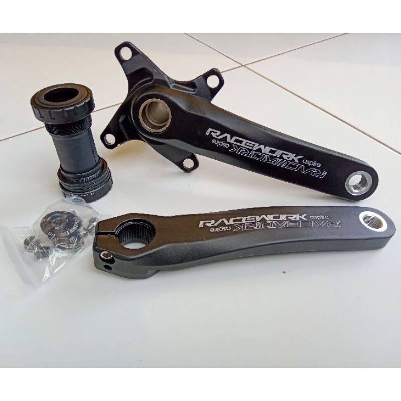 Crank Hollowtech 2 Plus BB Bottom Bracket Crankset Original Racework 104 Round X 4B