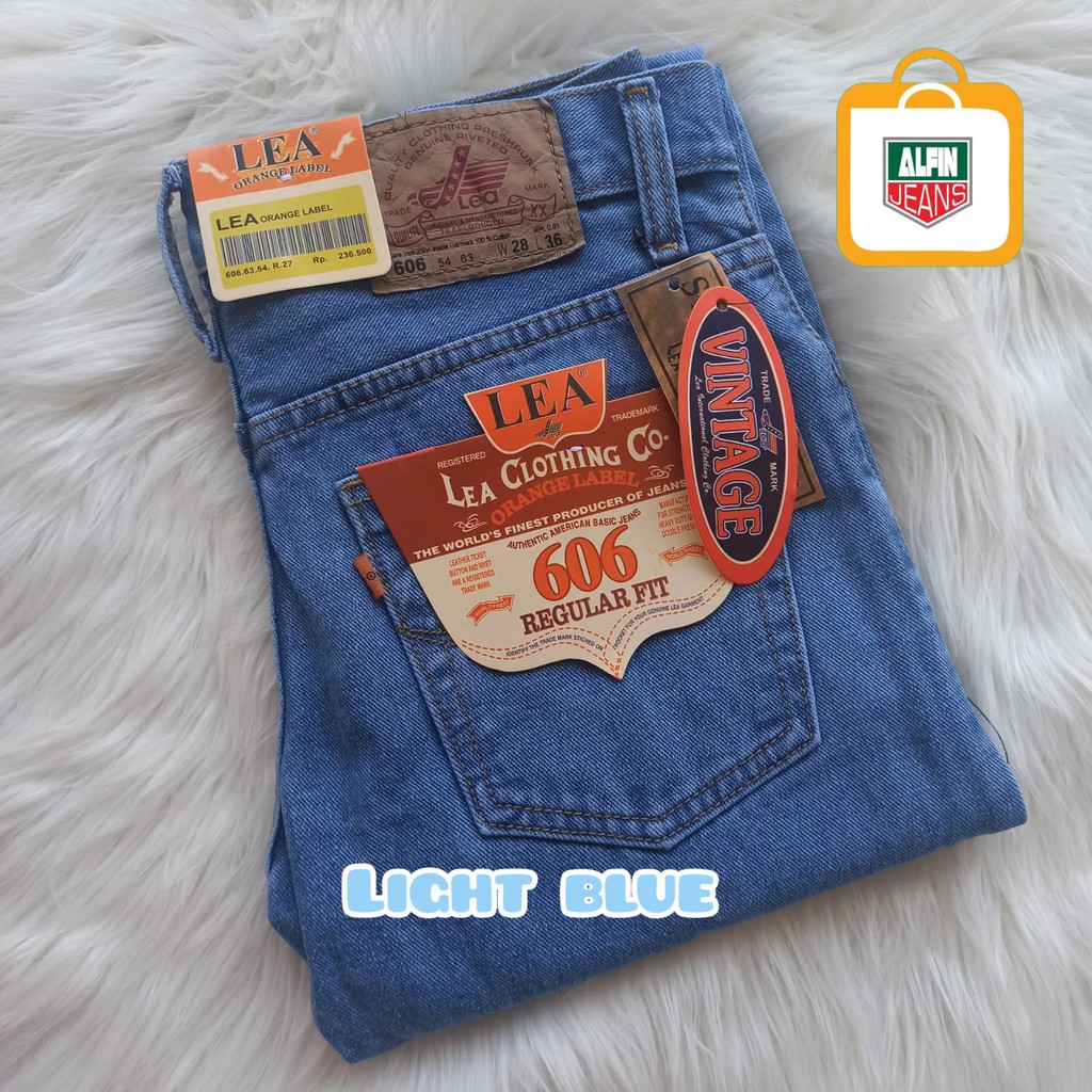 Celana Lea Jeans Regular Fit Light Blue