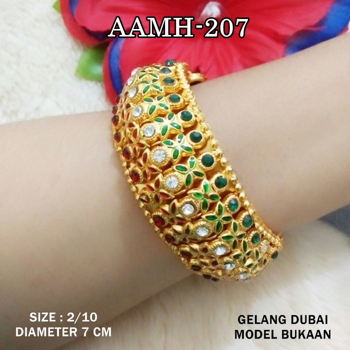 Unduh 810 Koleksi Gambar Gelang Emas Dubai Terbaru Paling Baru 