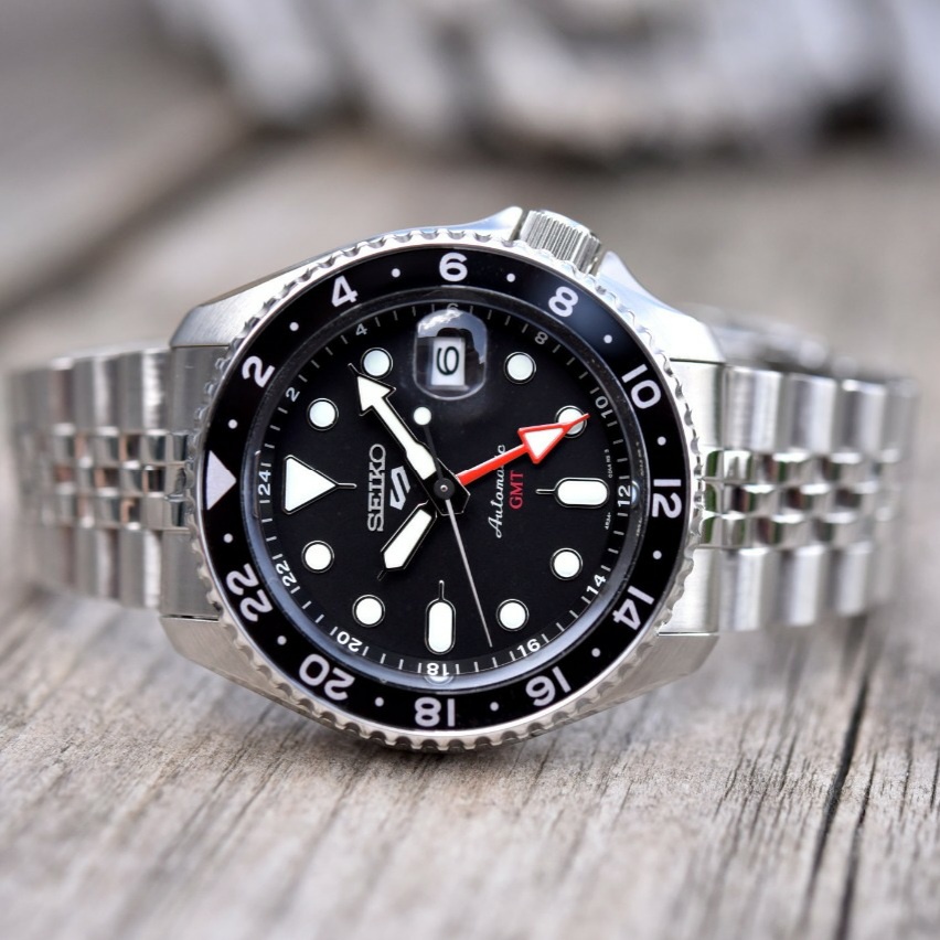 JAM TANGAN PRIA SEIKO 5 SPORTS GMT SSK001K1 SSK001 / SSK003K1 SSK003 AUTOMATIC ORIGINAL