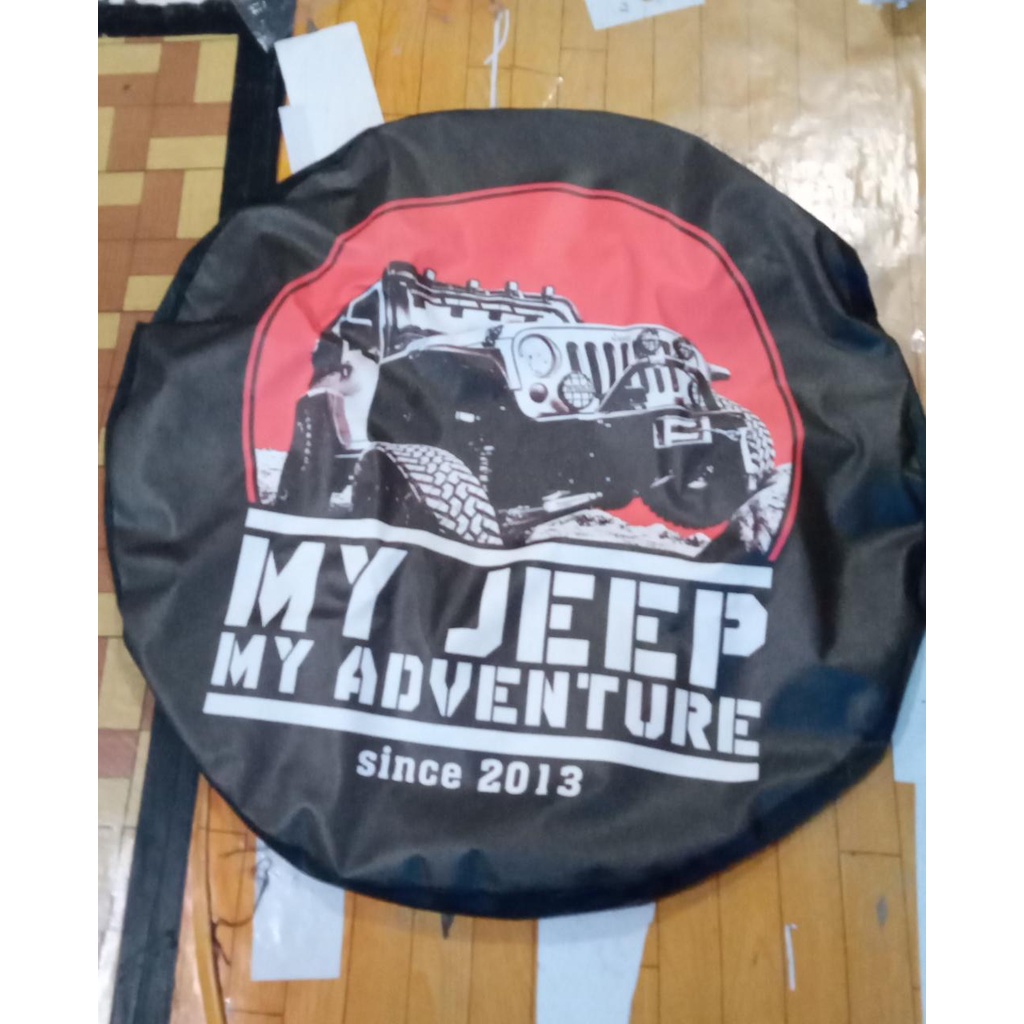 Sarung Ban Cover Tutup Selimut Ban Mobil Taft Rocky Bahan Kulit Jok Mobil Sudah Dilapisi Busa