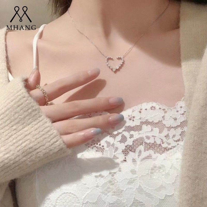 Kalung Bentuk Hati Aksen Berlian Bahan Zirkon Gaya Korea Untuk Wanita