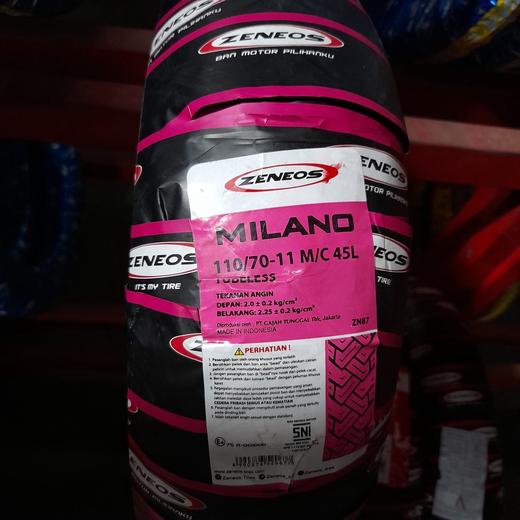 Ban motor Vespa Zeneos Milano 110 70 11 Tubeless