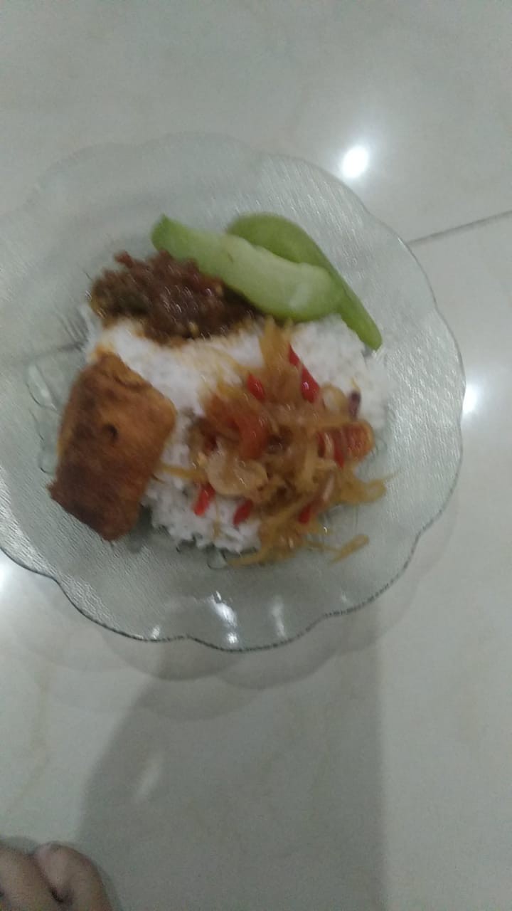 Jagadmuda Pendek Kemeja Batik Pria Lengan Slimfit Katun Printing Hem Baju Seragam Kantor Modern