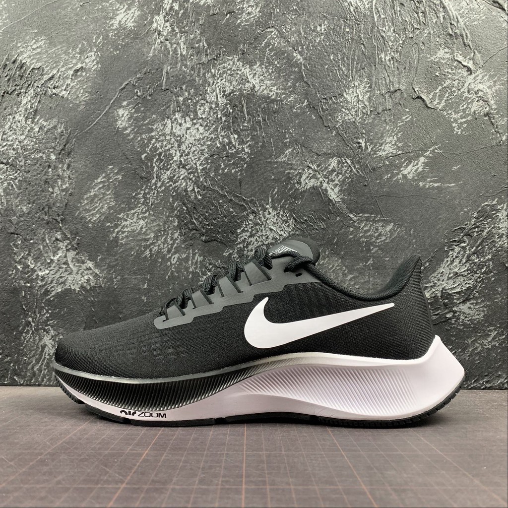 nike zoom pegasus running shoes mens