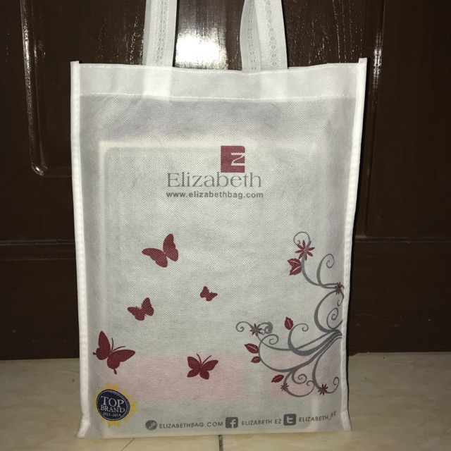 High Heels ELIZABETH belom pernah dipakek baru 1 bln harga sesuai di sepatunya bgus bgt sist