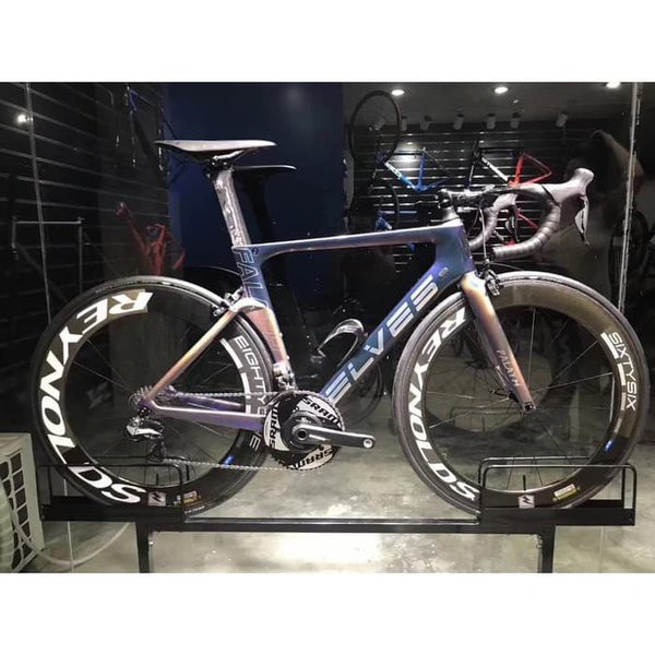 road bike xlr8 carbon