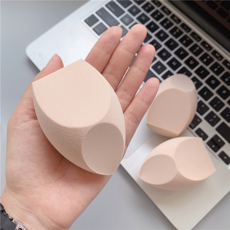 Sponge / Latex-Free Make Up Blender