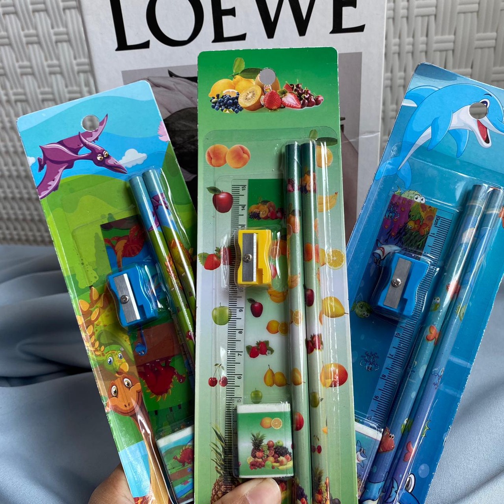 

PAKET ALAT TULIS SUPER MURAH 1 SET READY 3 MODEL PAK STATIONARY SCHOOL MOTIF LUCU ISI PENSIL PENGGARIS PENGHAPUS DAN SERUTAN LENGKAP READY GROSIR DAN COD