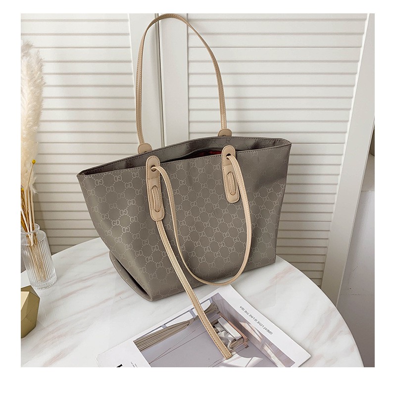 201243 Tas Tote Import Wanita Totebag Cewek Impor Shoulder Bag Cewe (1 KG MUAT 3) BQ3285 LT1917 CR7478 GT1843 JTF26738 EL5681 SZ61145 170525