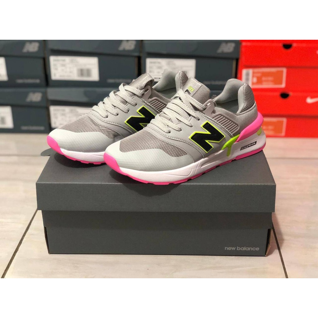 new balance 997 grey pink