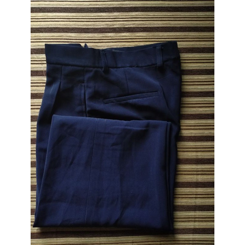 celana formal bahan kain warna navy bekas pemakaian pribadi