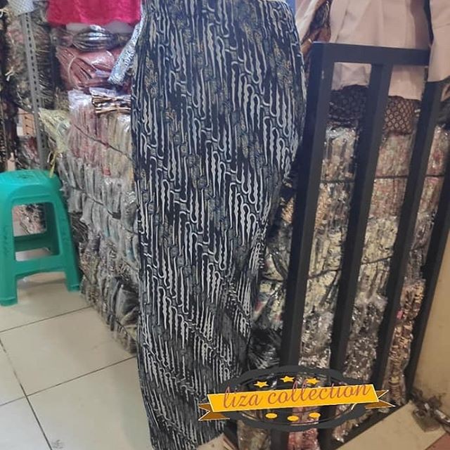 Rok Plisket Motif Parang Silver / Rok Batik