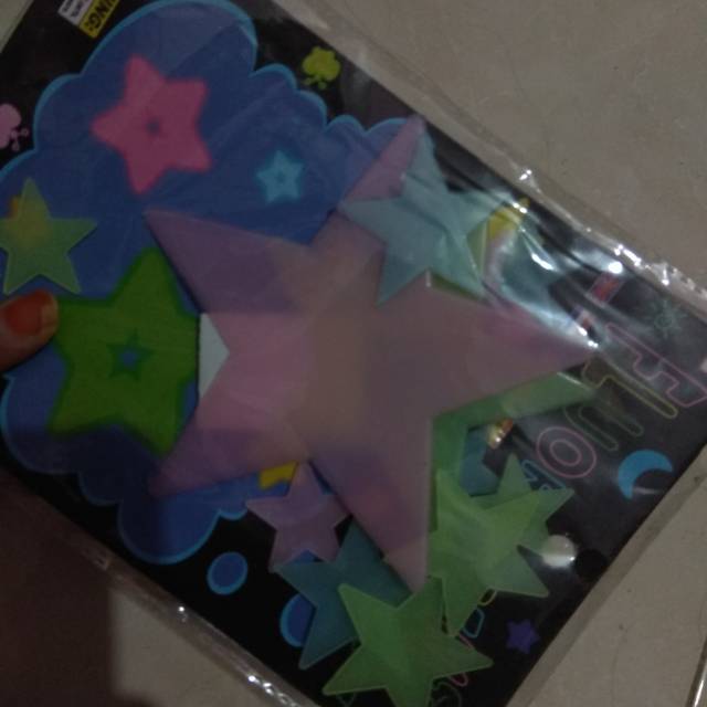 

STICKER / STIKER GLOW IN THE DARK