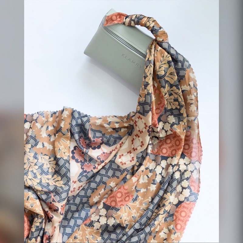 Marina Scarf by Wearing Klamby