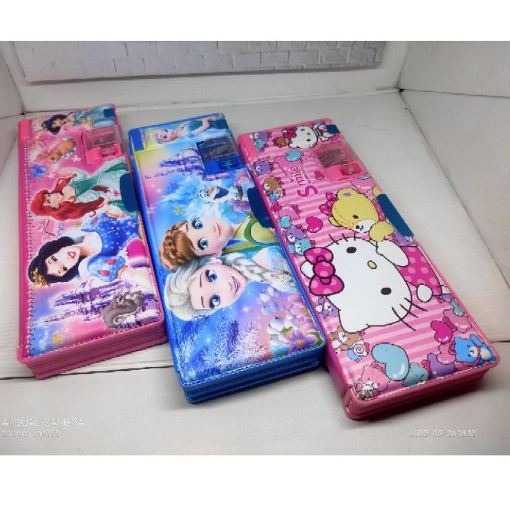 

tempat/kotak/tepak pensil magnet mekanik karakter cewek besar B8100 BR
