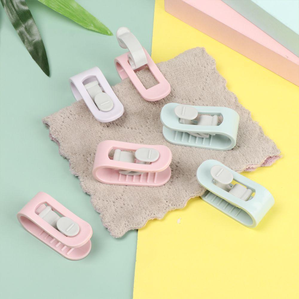 Solighter 4Pcs Klip Penutup Selimut Seprei Berguna Gesper Non-slip Grippers Pengikat