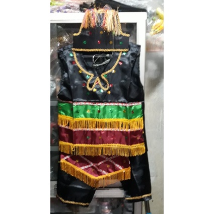 baju adat papua pria
