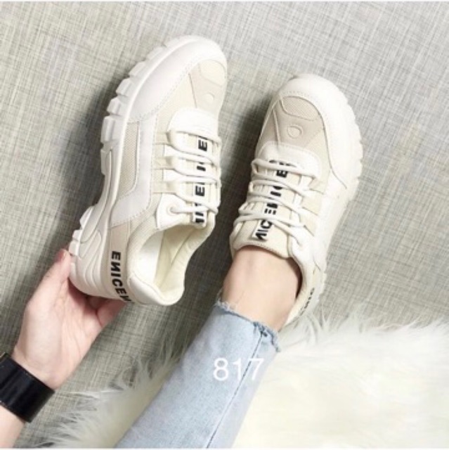 Sneakers a817